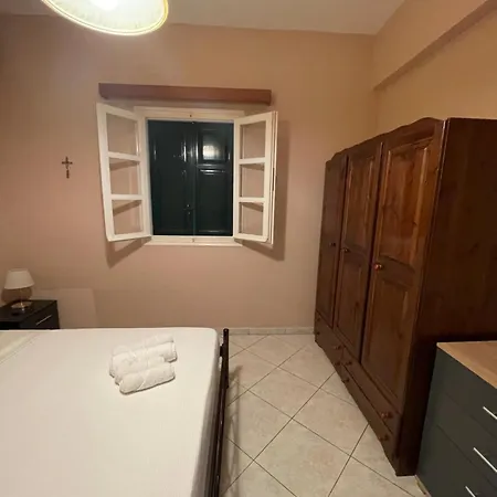 Дом отдыха The Kefalonian Divarata House